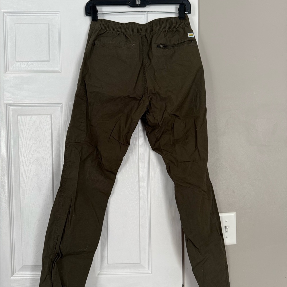 Vuori Olive Athletic Olive Cargo Jogger Pants Outdoor Hiking - Picture 7 of 9